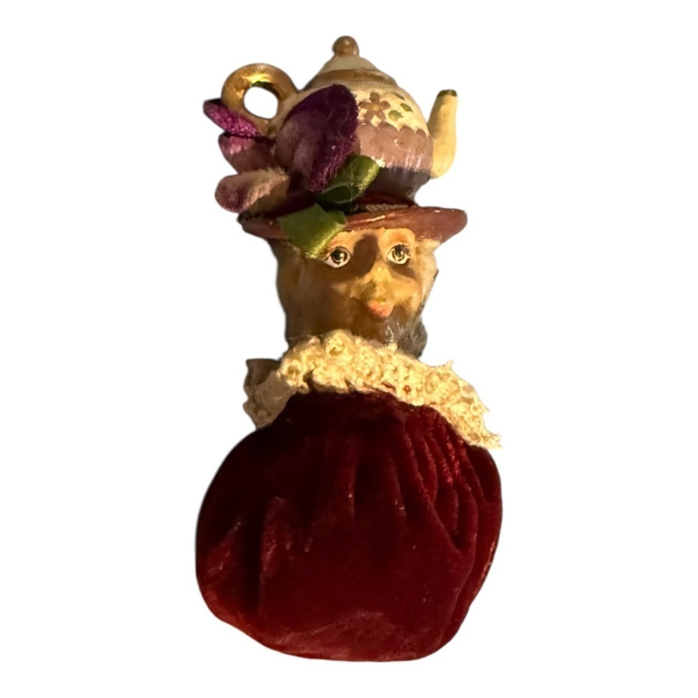 Vintage Wayne M Kleski Collectible Pin Cushion